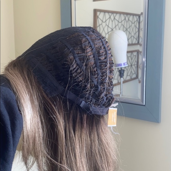 Wig- Jackson by Noriko (for Rene of Paris) - Picture 3 of 4